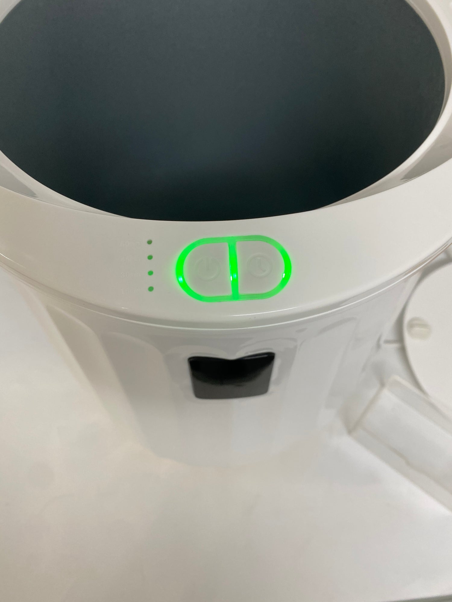 Towel Warmer Bucket With Handle
